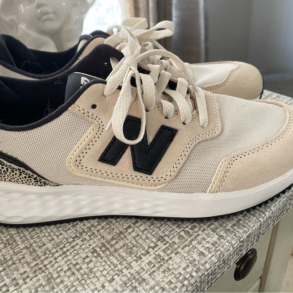 New balance x70 sneakers size 7.5